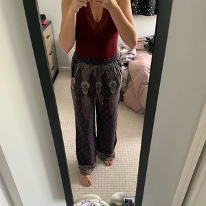 American Eagle Flowy Pants